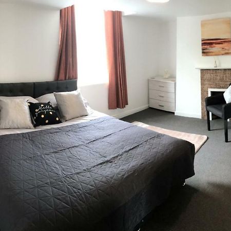 2 Bed Apartment With 2 Ensuites-Near Train Station /Mayflower /City Саутгемптон Экстерьер фото